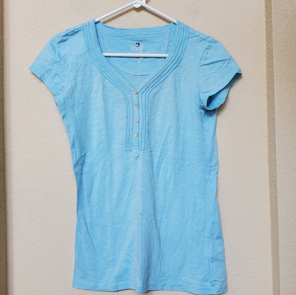 Kuhl V Neckline Sky Blue Top. Size Small